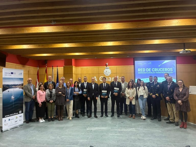 Lee más sobre el artículo EL RÍO MIÑO, PROTAGONISTA: Galicia y Alto Minho acogió el I Encuentro Ibérico de Turismo Fluvial Transfronterizo de la Red CIFT.